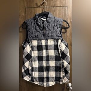 Maurices Black and White Plaid Vest